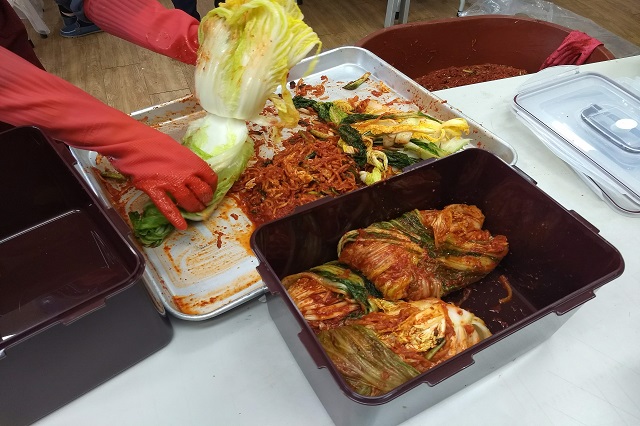 Kim Chi là món ăn quốc dân rất được ưa chuộng tại Hàn Quốc